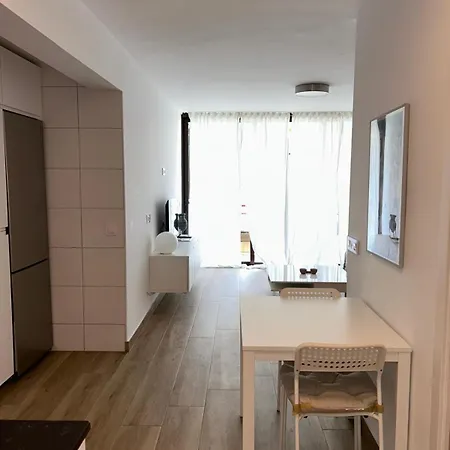 Holiday home 312 Olympia 1 Bedroom, Ocean View Wifi Free *