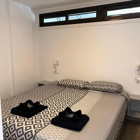 312 Olympia 1 Bedroom, Ocean View Wifi Free * Playa de las Americas (Tenerife)